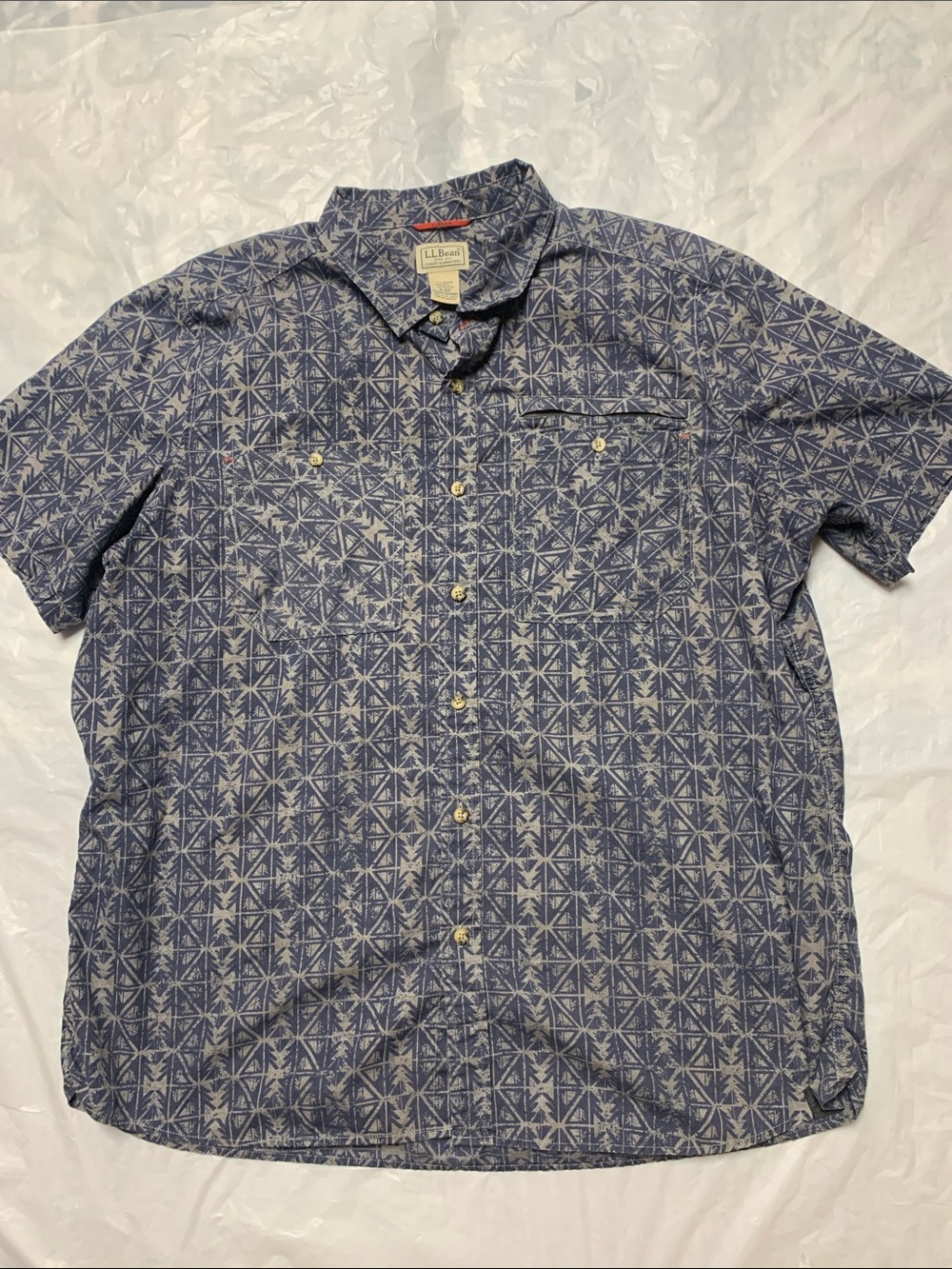 LL Bean 504890 Organic Cotton Blue Aztec Print Short Sleeve Camp Shirt Size XL